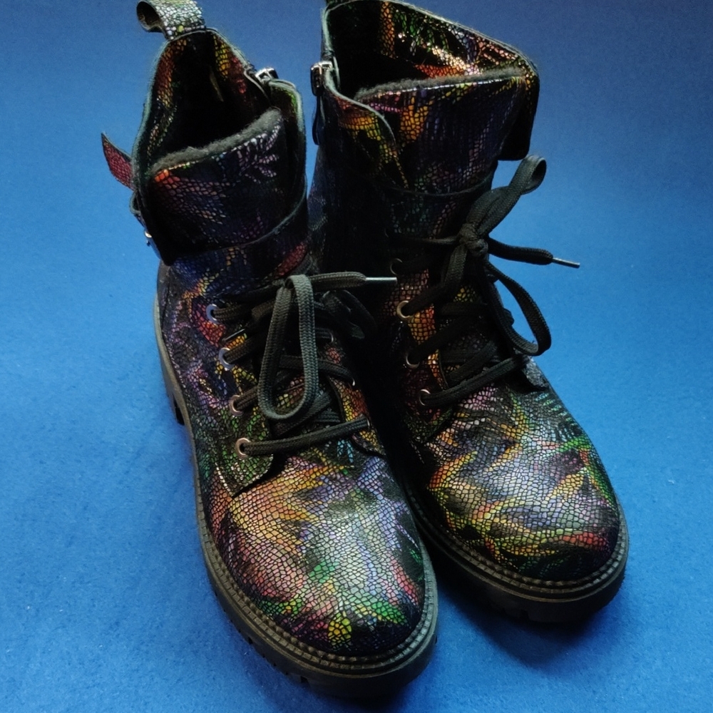 Colorful Women's Lace-Up Boots